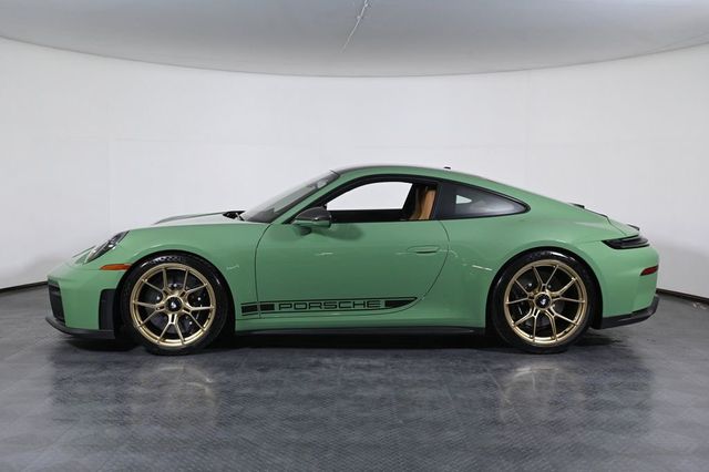 2026 Porsche 911 GT3 - 23022145 - 1