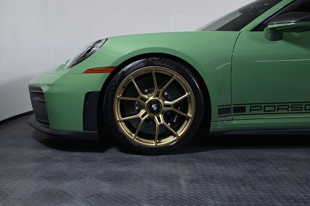 2026 Porsche 911 GT3 - 23022145 - 32