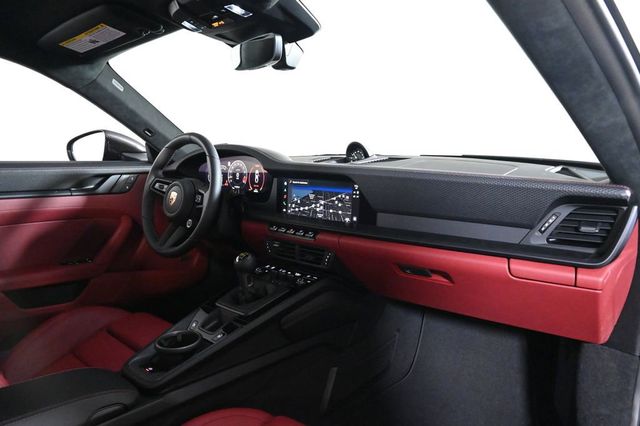 2026 Porsche 911 GT3 - 23032350 - 16