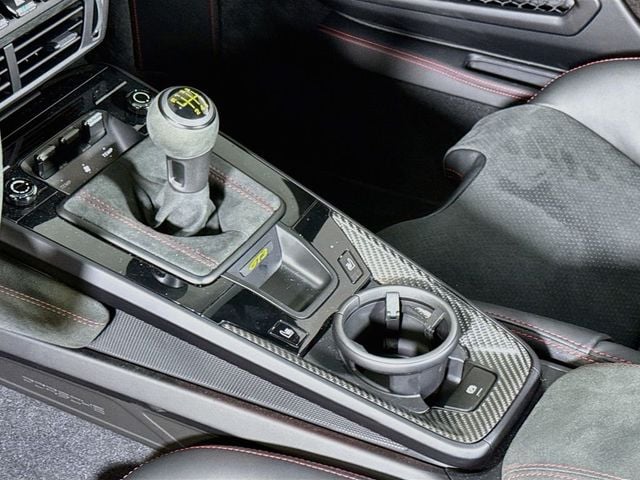 2026 Porsche 911 GT3 - 23064603 - 15