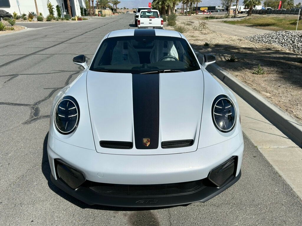 2026 Porsche 911 GT3 Weissach - 23011048 - 10