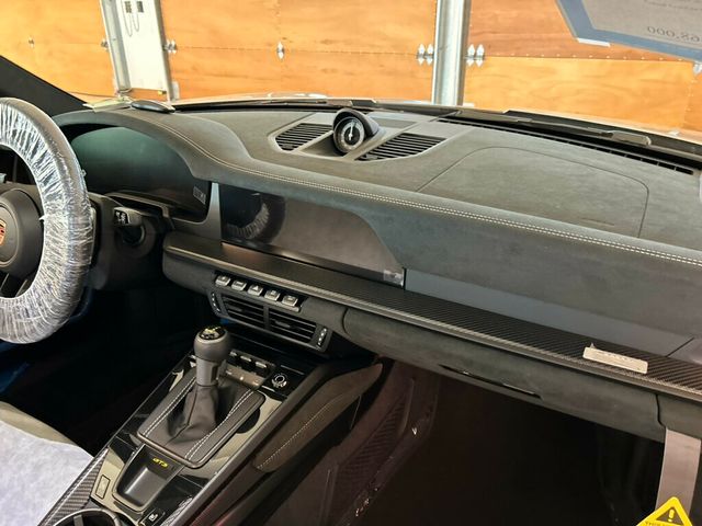 2026 Porsche 911 GT3 Weissach - 23011048 - 23