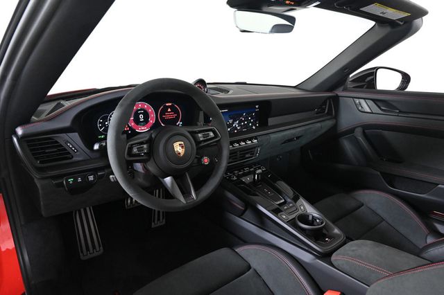 2026 Porsche 911 Targa 4 GTS - 22913775 - 10