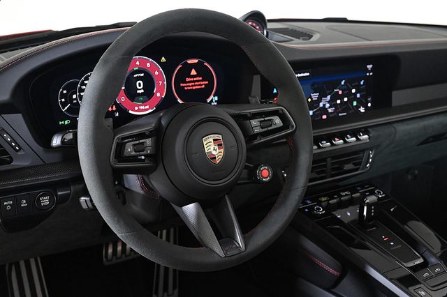 2026 Porsche 911 Targa 4 GTS - 22913775 - 11