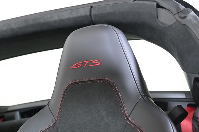 2026 Porsche 911 Targa 4 GTS - 22913775 - 19
