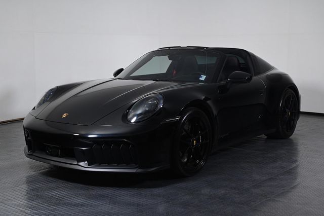2026 Porsche 911 Targa 4 GTS - 23001634 - 0