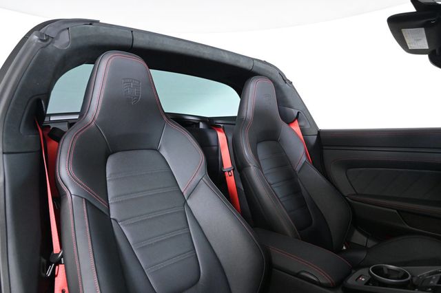 2026 Porsche 911 Targa 4 GTS - 23001634 - 17