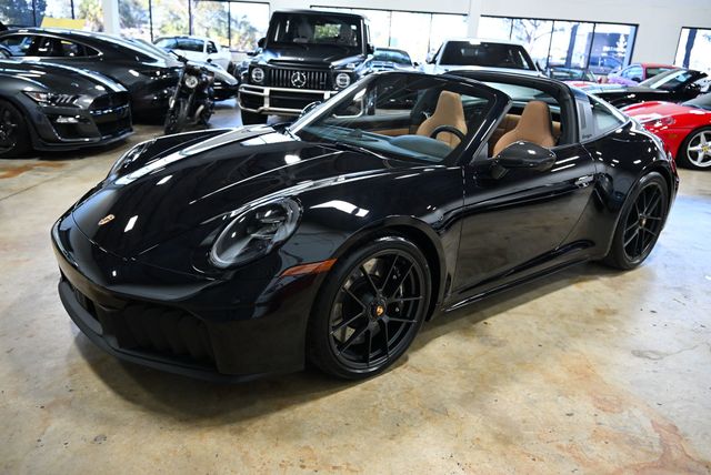 2026 Porsche 911 Targa 4 GTS - 22980345 - 0