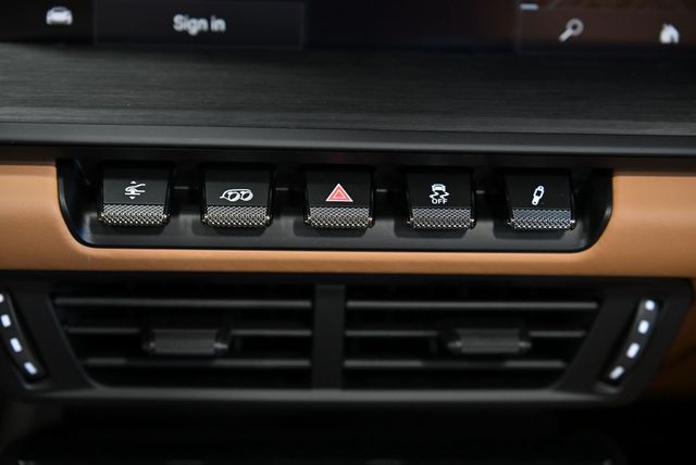 2026 Porsche 911 Targa 4 GTS - 22980345 - 46