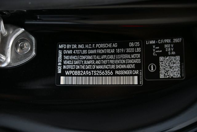 2026 Porsche 911 Targa 4 GTS - 22980345 - 55