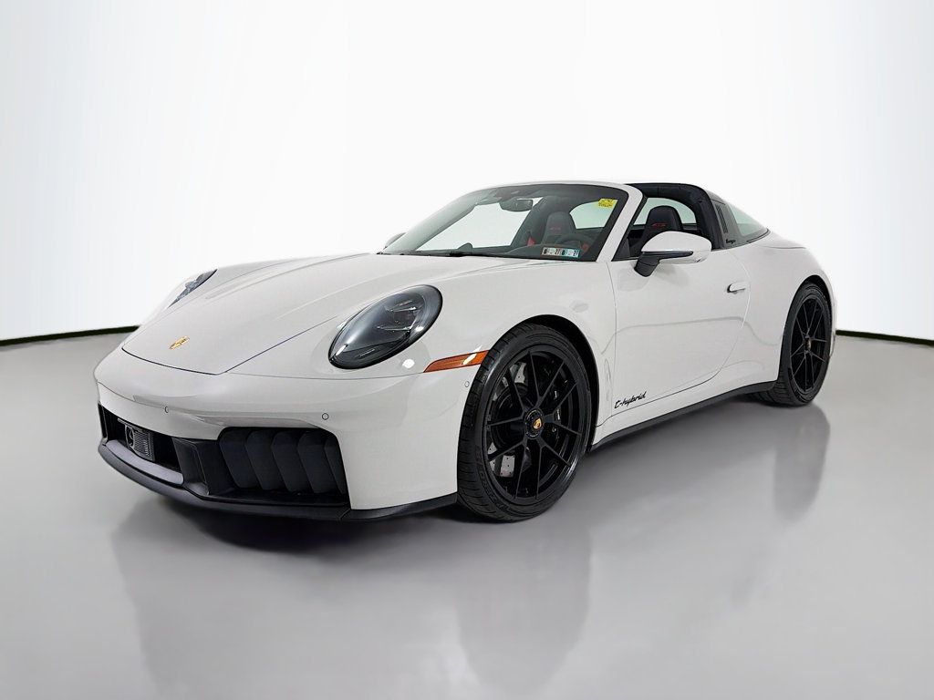 2026 Porsche 911 Targa 4 GTS - 23042601 | Video 1