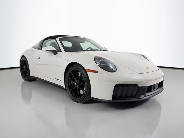 2026 Porsche 911 Targa 4 GTS - 23042601 - 6