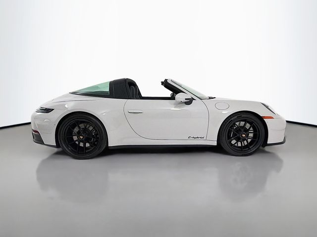 2026 Porsche 911 Targa 4 GTS - 23042601 - 7