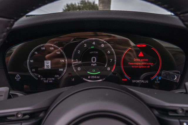 2026 Porsche 911 Targa 4 GTS - 22976267 - 19