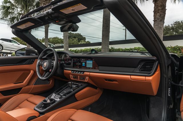 2026 Porsche 911 Targa 4 GTS - 22976267 - 20