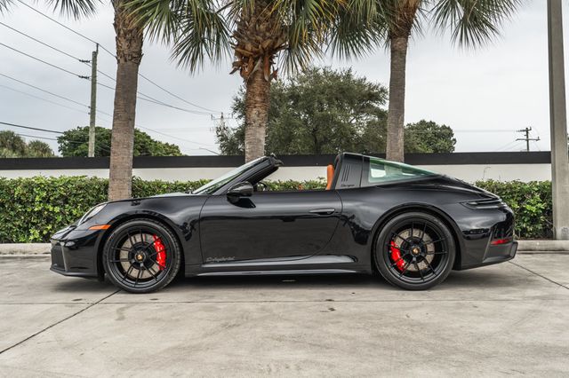 2026 Porsche 911 Targa 4 GTS - 22976267 - 3
