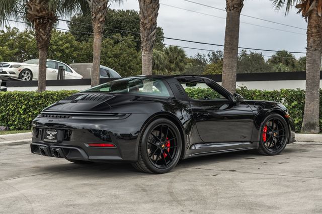 2026 Porsche 911 Targa 4 GTS - 22976267 - 8