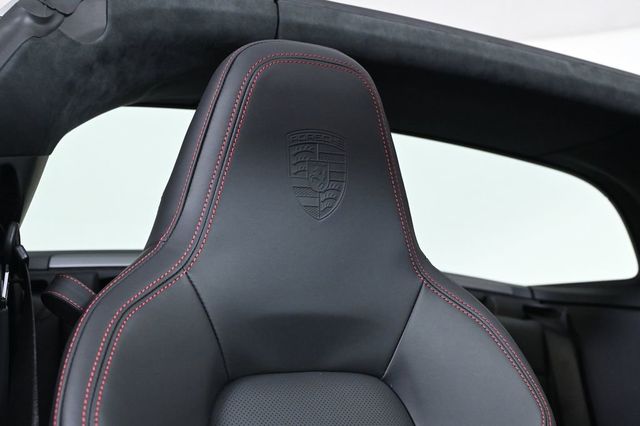 2026 Porsche 911 Targa 4S - 23028535 - 22