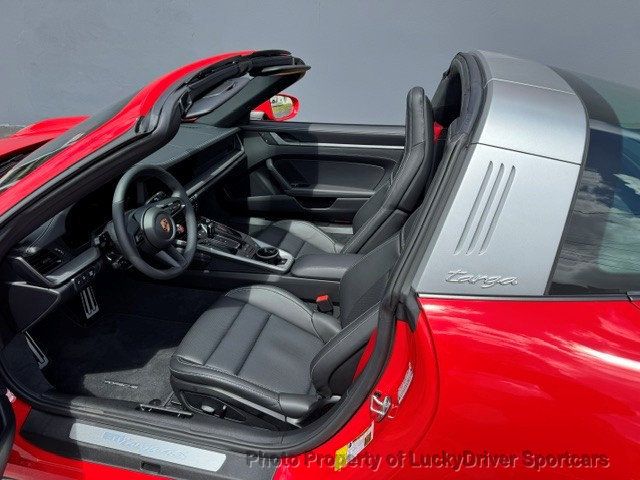 2026 Porsche 911 Targa 4S - 23030671 - 19