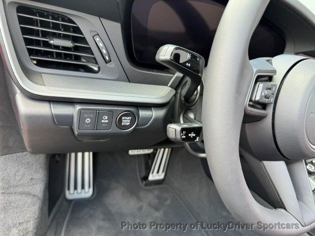 2026 Porsche 911 Targa 4S - 23030671 - 25