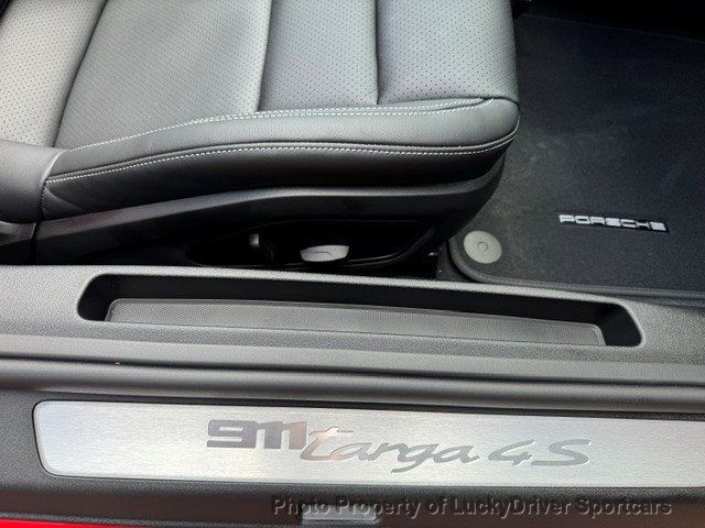 2026 Porsche 911 Targa 4S - 23030671 - 37