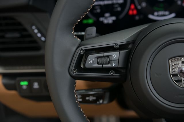 2026 Porsche 911 Turbo S Cabriolet - 23026852 - 46