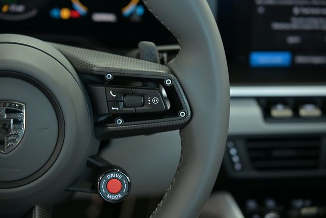 2026 Porsche 911 Turbo S Coupe - 23087434 - 35