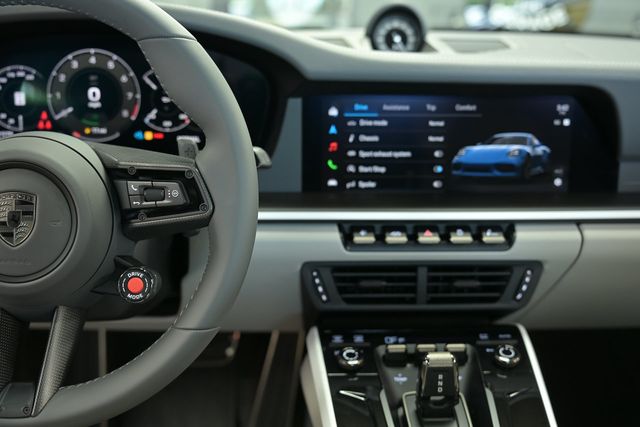 2026 Porsche 911 Turbo S Coupe - 23087434 - 39