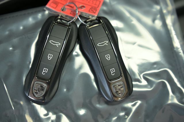 2026 Porsche 911 Turbo S Coupe - 23087434 - 49
