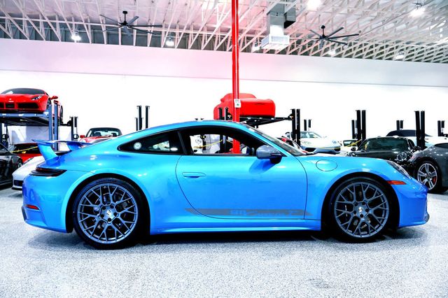 2026 Porsche 911 CARRERA T - 6sp Paint to Sample...105 Miles...6SP, AEROKIT  - 22982763 - 12