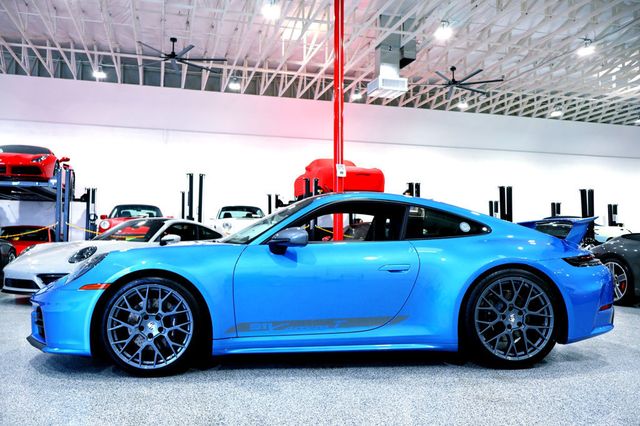 2026 Porsche 911 CARRERA T - 6sp Paint to Sample...105 Miles...6SP, AEROKIT  - 22982763 - 1