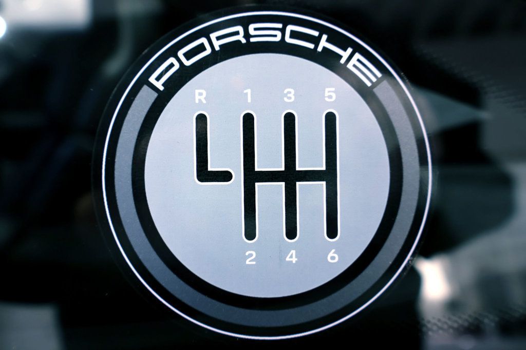 2026 Porsche 911 CARRERA T - 6sp Paint to Sample...48 Miles...6SP Manual, AEROKIT - 22982763 - 22