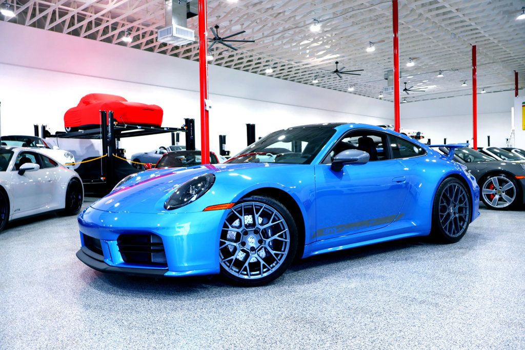 2026 Porsche 911 CARRERA T - 6sp Paint to Sample...48 Miles...6SP Manual, AEROKIT - 22982763 - 3