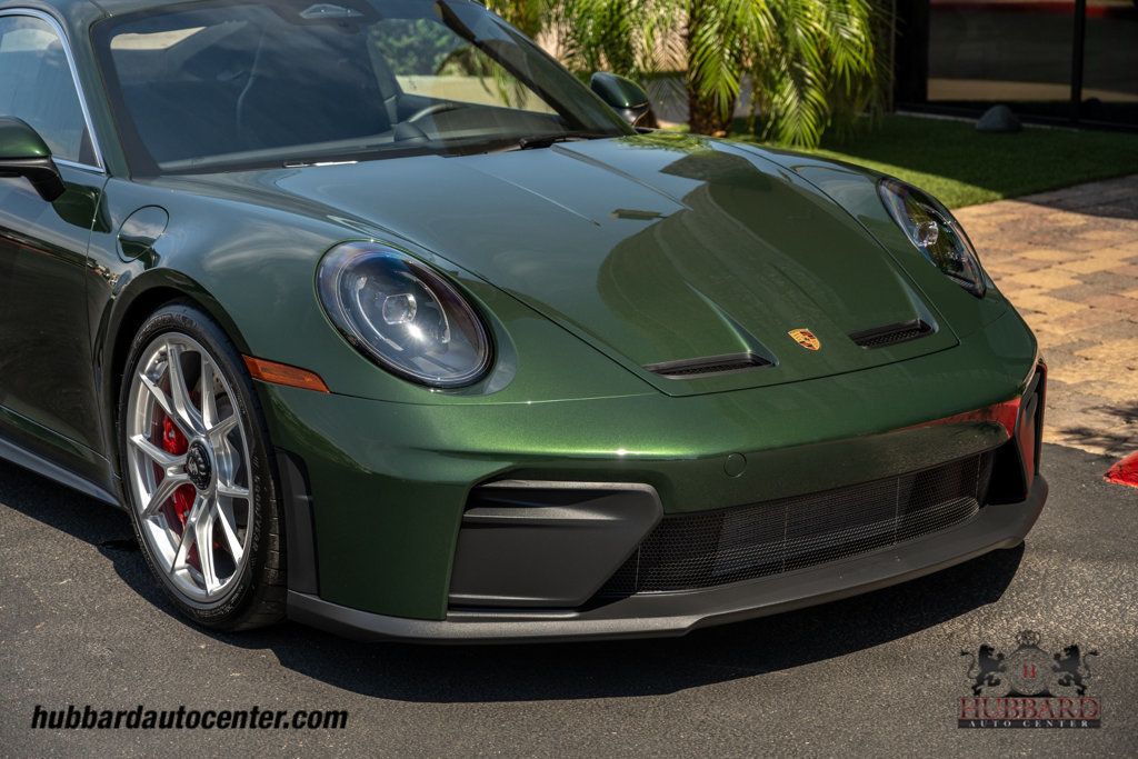 2026 Porsche 911 GT3 Touring  - 23052749 - 12