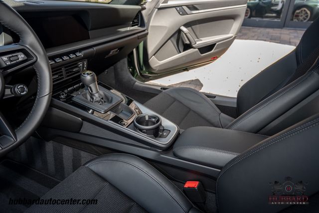 2026 Porsche 911 GT3 Touring  - 23052749 - 16