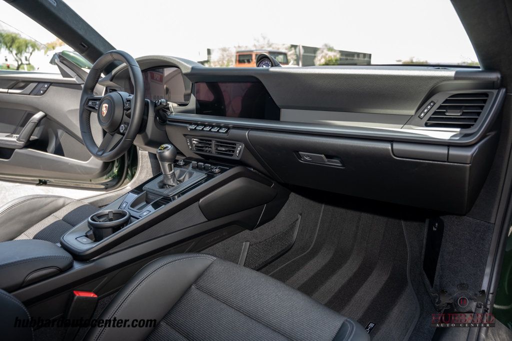 2026 Porsche 911 GT3 Touring  - 23052749 - 24