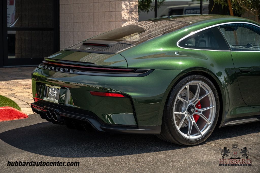 2026 Porsche 911 GT3 Touring  - 23052749 - 39