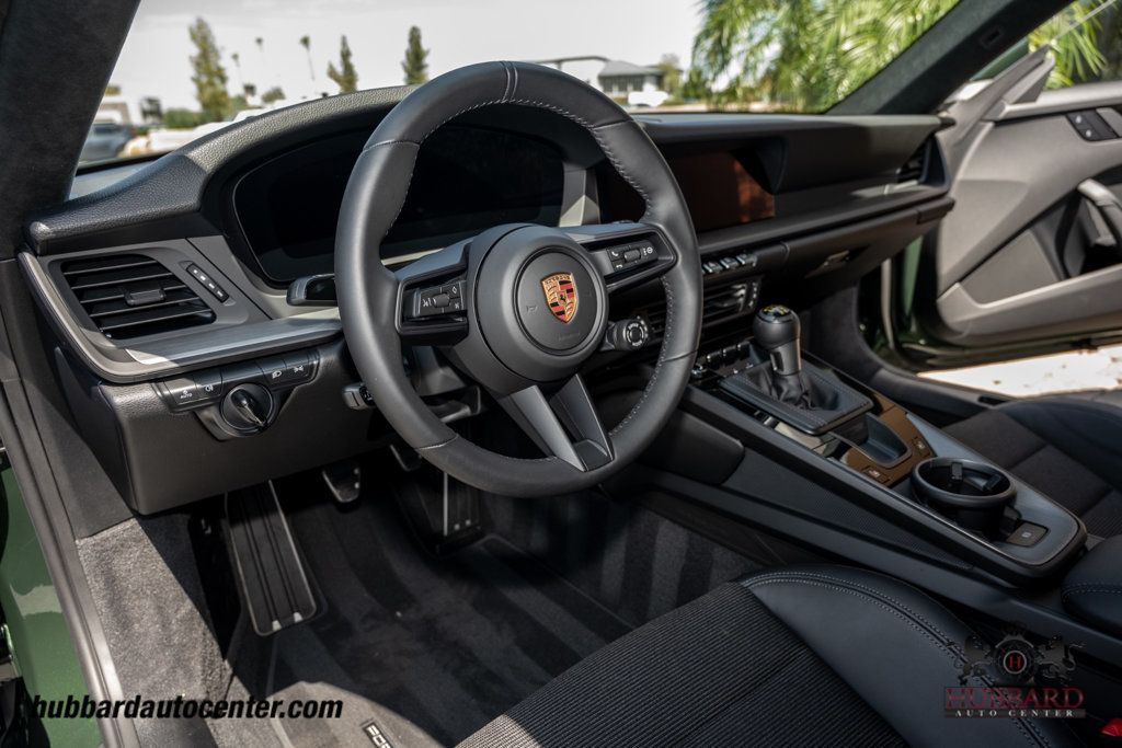 2026 Porsche 911 GT3 Touring  - 23052749 - 55