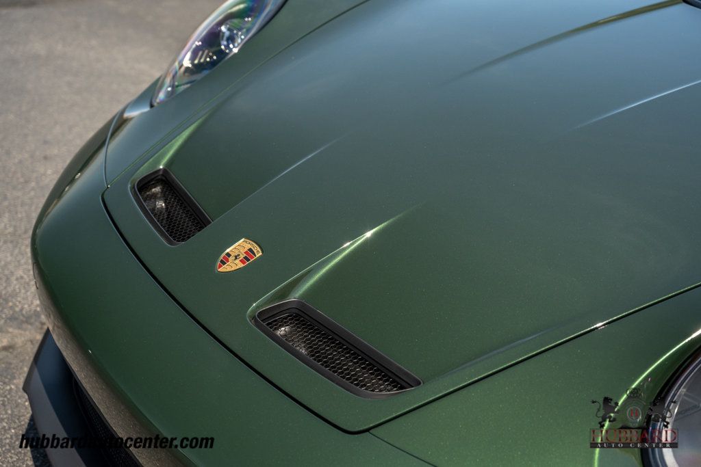2026 Porsche 911 GT3 Touring  - 23052749 - 70