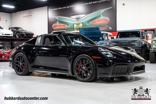2026 Porsche 911 Targa 4 GTS  - 22989328 - 0