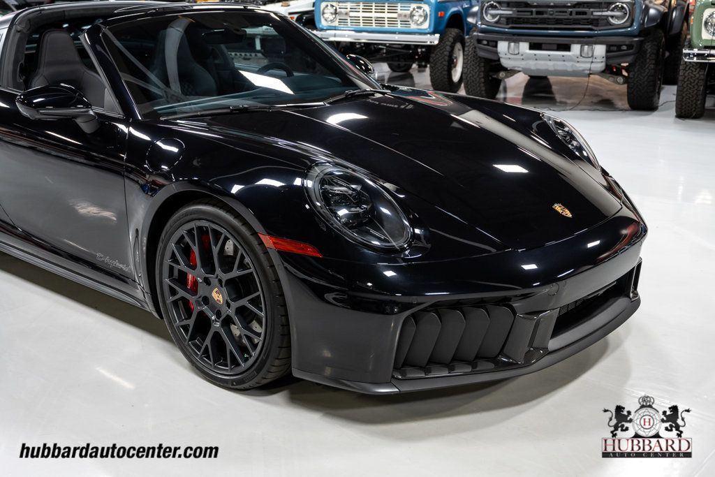 2026 Porsche 911 Targa 4 GTS  - 22989328 - 14