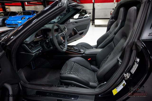 2026 Porsche 911 Targa 4 GTS  - 22989328 - 16