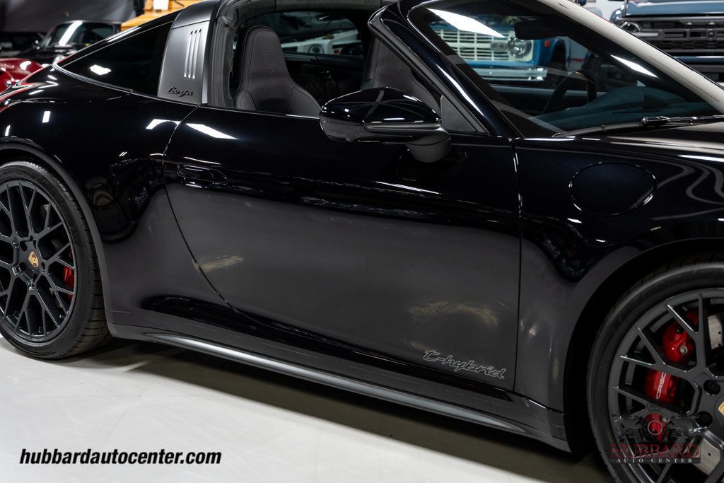 2026 Porsche 911 Targa 4 GTS  - 22989328 - 33
