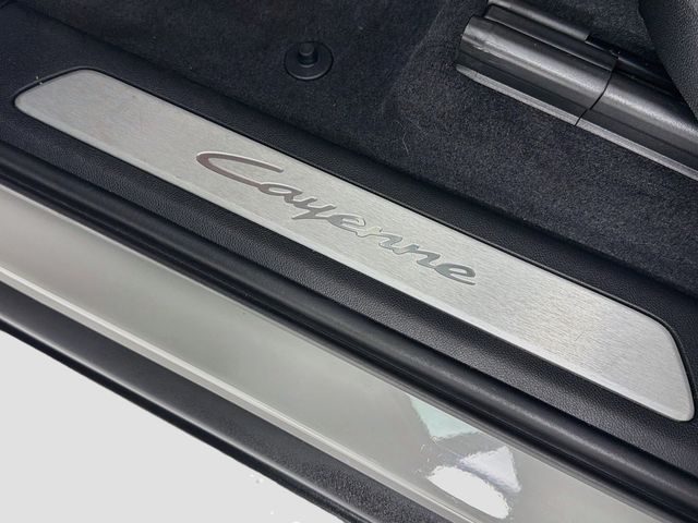 2026 Porsche Cayenne E-Hybrid AWD - 23087827 - 12