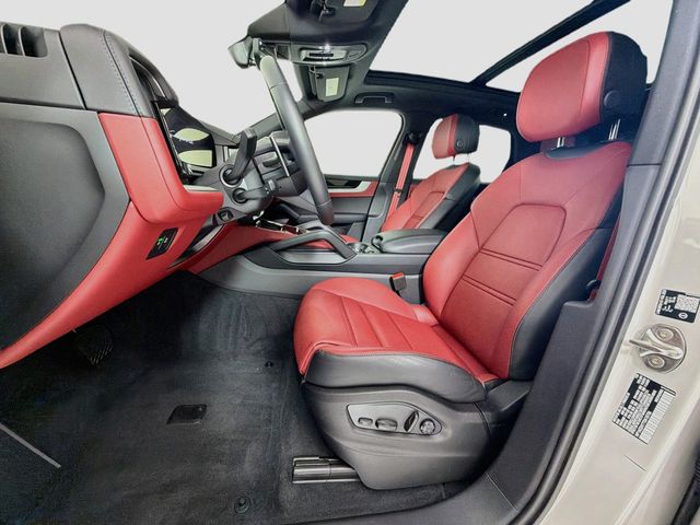 2026 Porsche Cayenne E-Hybrid AWD - 23087827 - 4