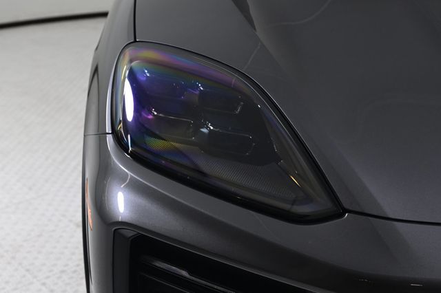 2026 Porsche Cayenne Coupe Turbo GT - 22982831 - 10