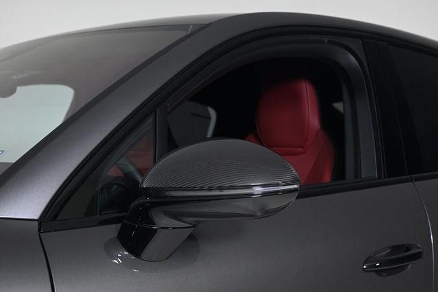 2026 Porsche Cayenne Coupe Turbo GT - 22982831 - 25