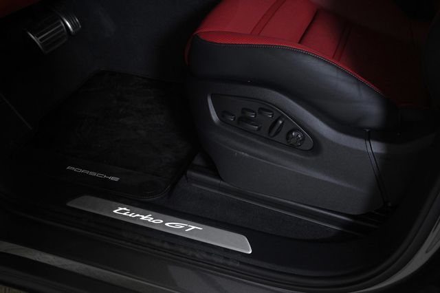 2026 Porsche Cayenne Coupe Turbo GT - 22982831 - 28