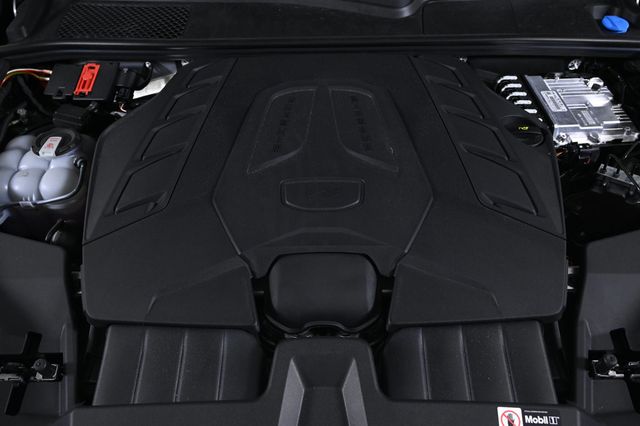 2026 Porsche Cayenne Coupe Turbo GT - 22982831 - 30