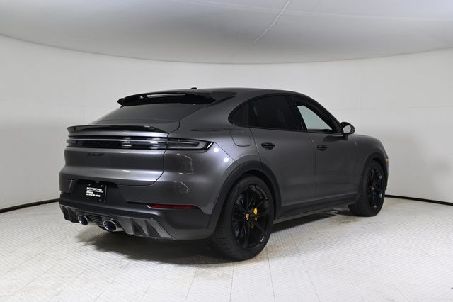 2026 Porsche Cayenne Coupe Turbo GT - 22982831 - 6